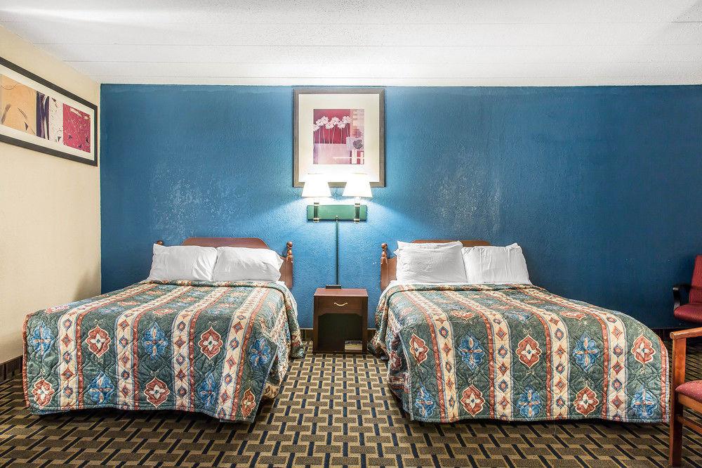 Econo Lodge Cranston - Providence Ngoại thất bức ảnh