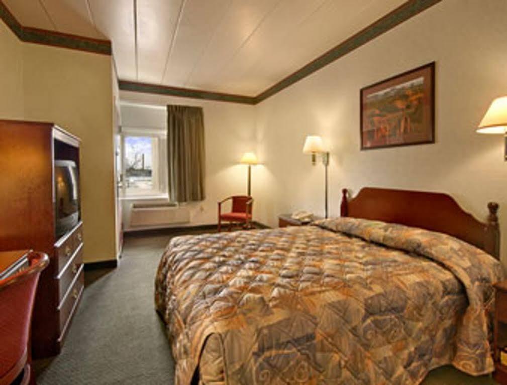 Econo Lodge Cranston - Providence Ngoại thất bức ảnh