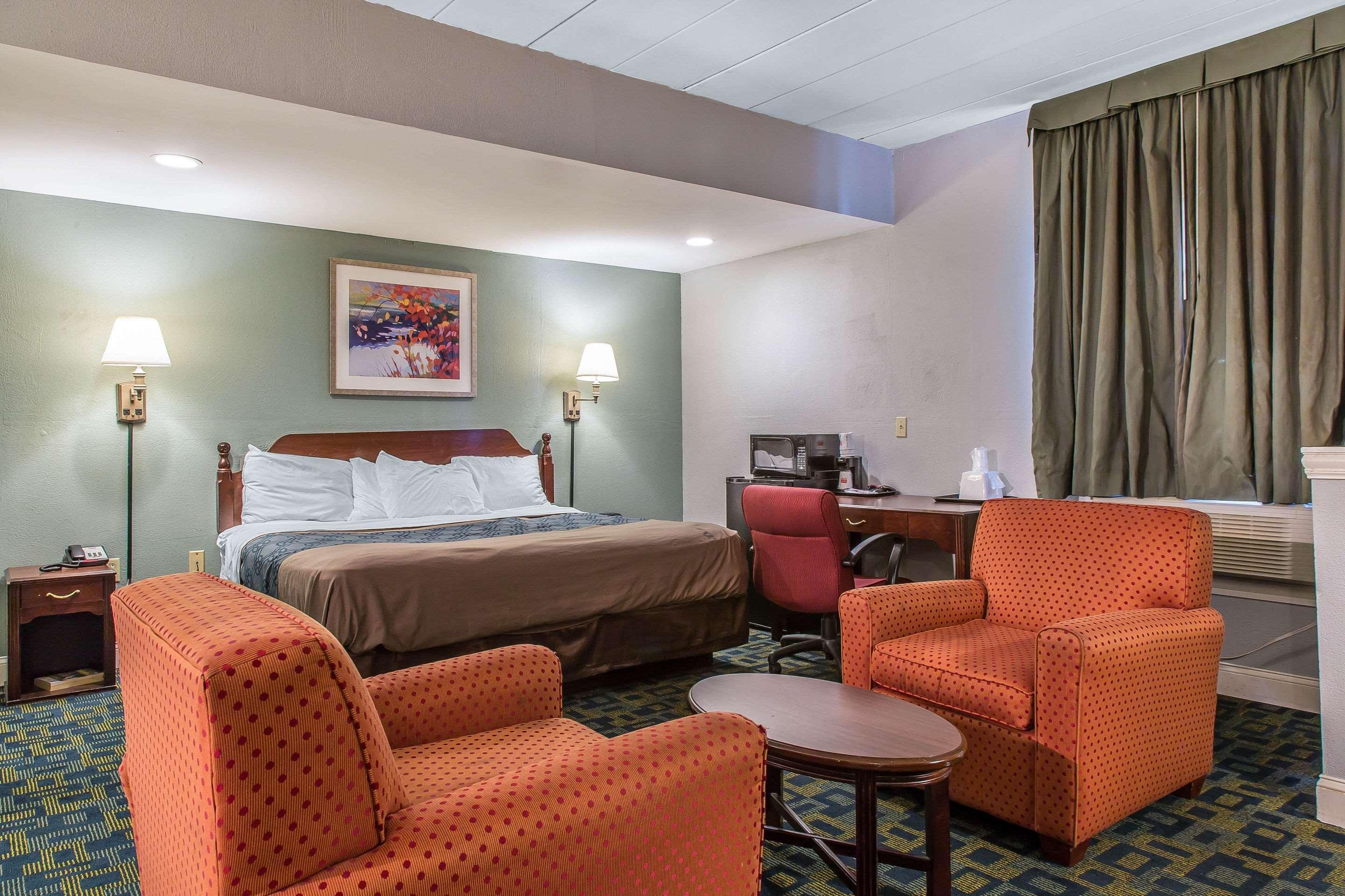 Econo Lodge Cranston - Providence Ngoại thất bức ảnh