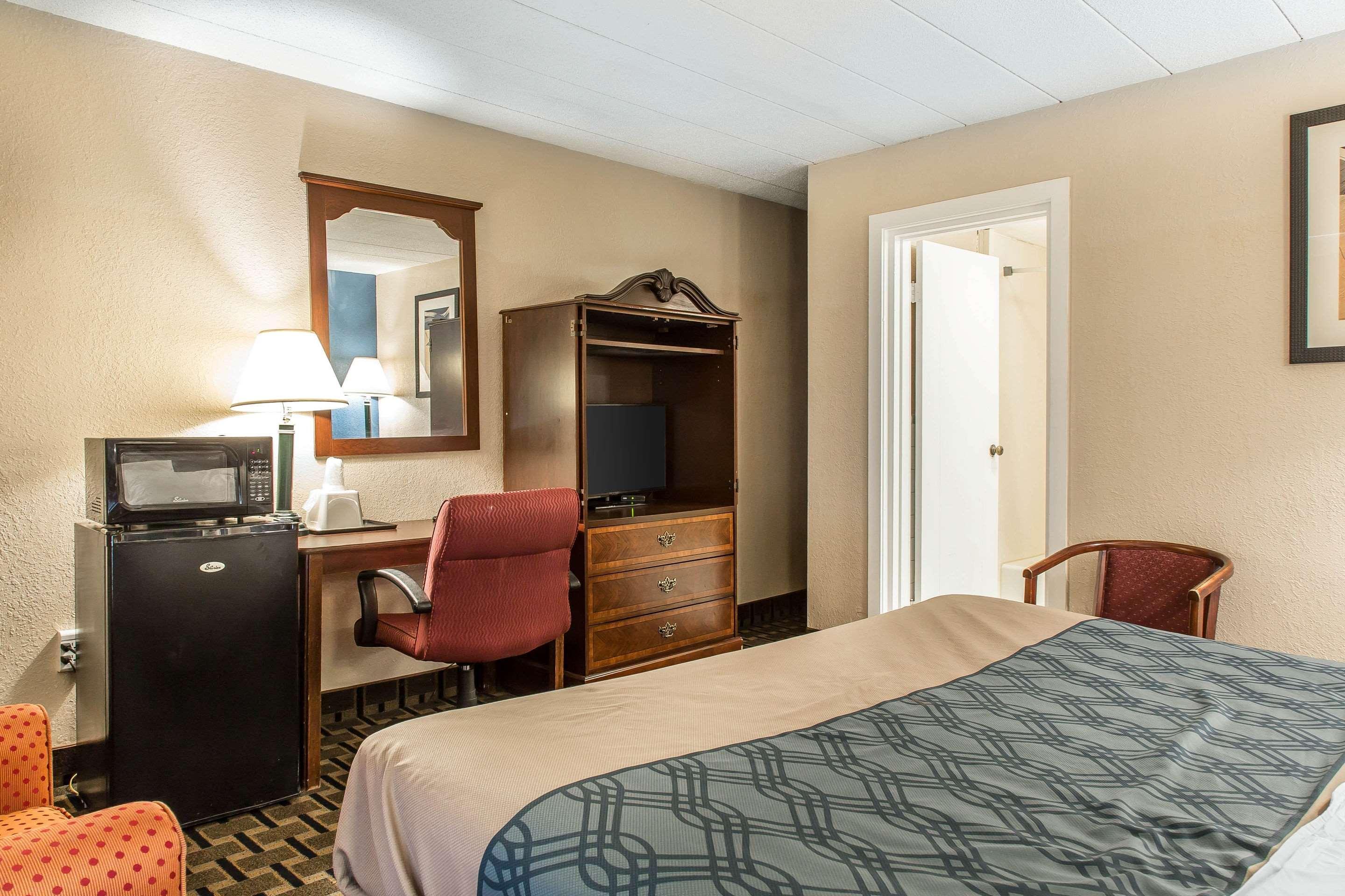 Econo Lodge Cranston - Providence Ngoại thất bức ảnh