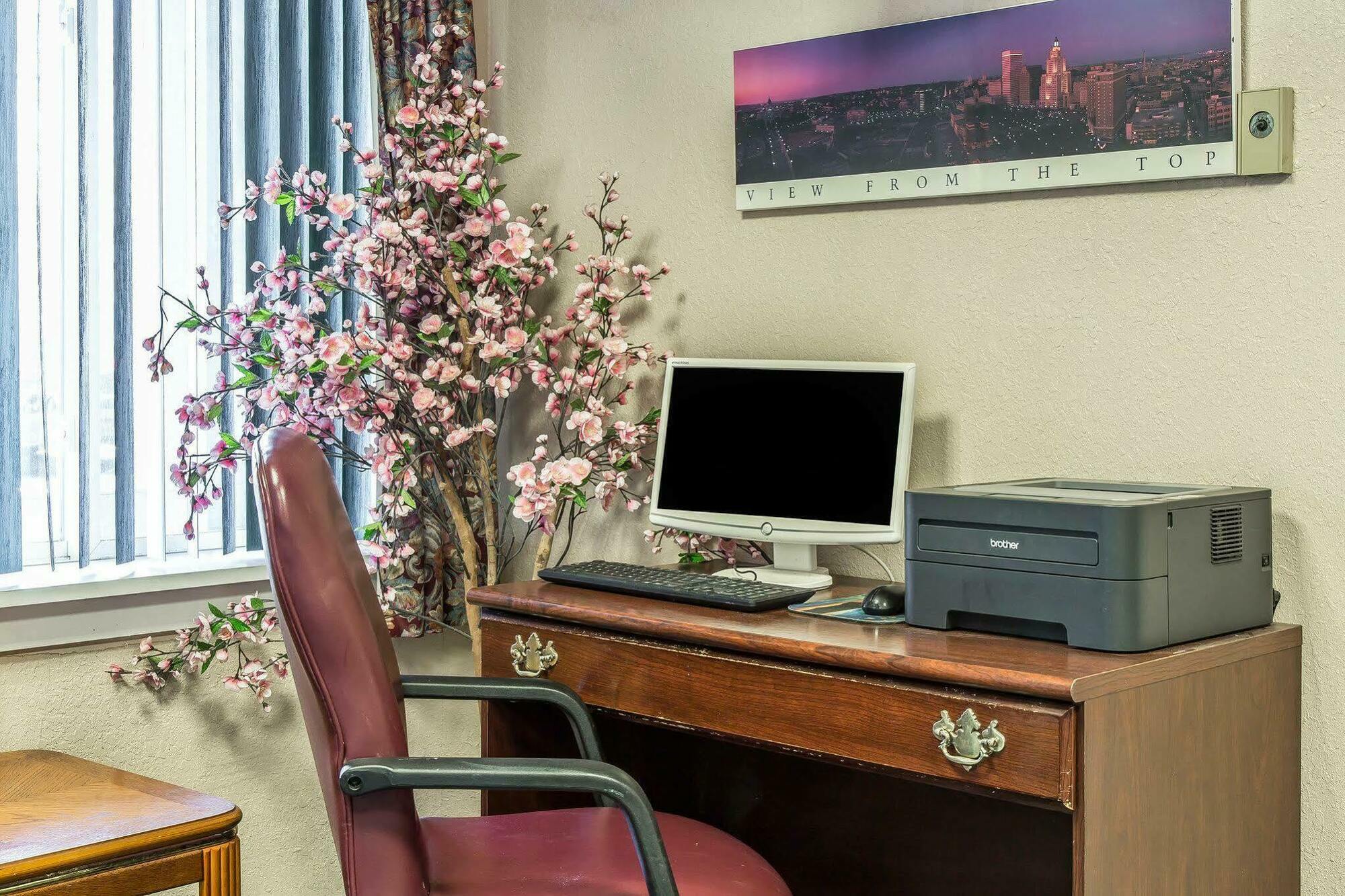 Econo Lodge Cranston - Providence Ngoại thất bức ảnh